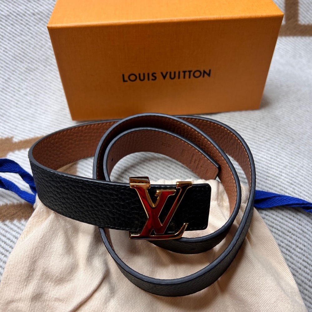 MINT Louis Vuitton LV Initial 30 mm 1.2β Reversible Women Belt Size 80 - Picture 3 of 12